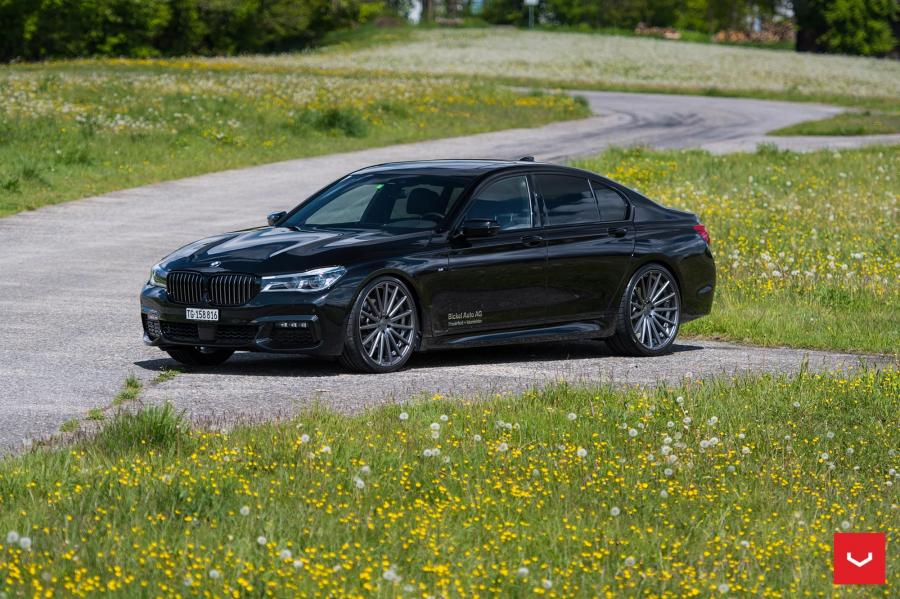  BMW 7-Series on Vossen Wheels (VFS2) 2017 года  (фото 29 из 33)